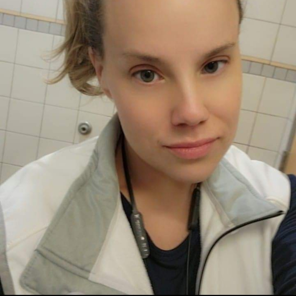 Meet your Posher, Kenzie